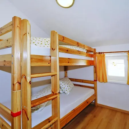 Apartman In At The *