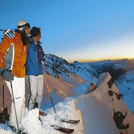 In At The * ביחלבאך